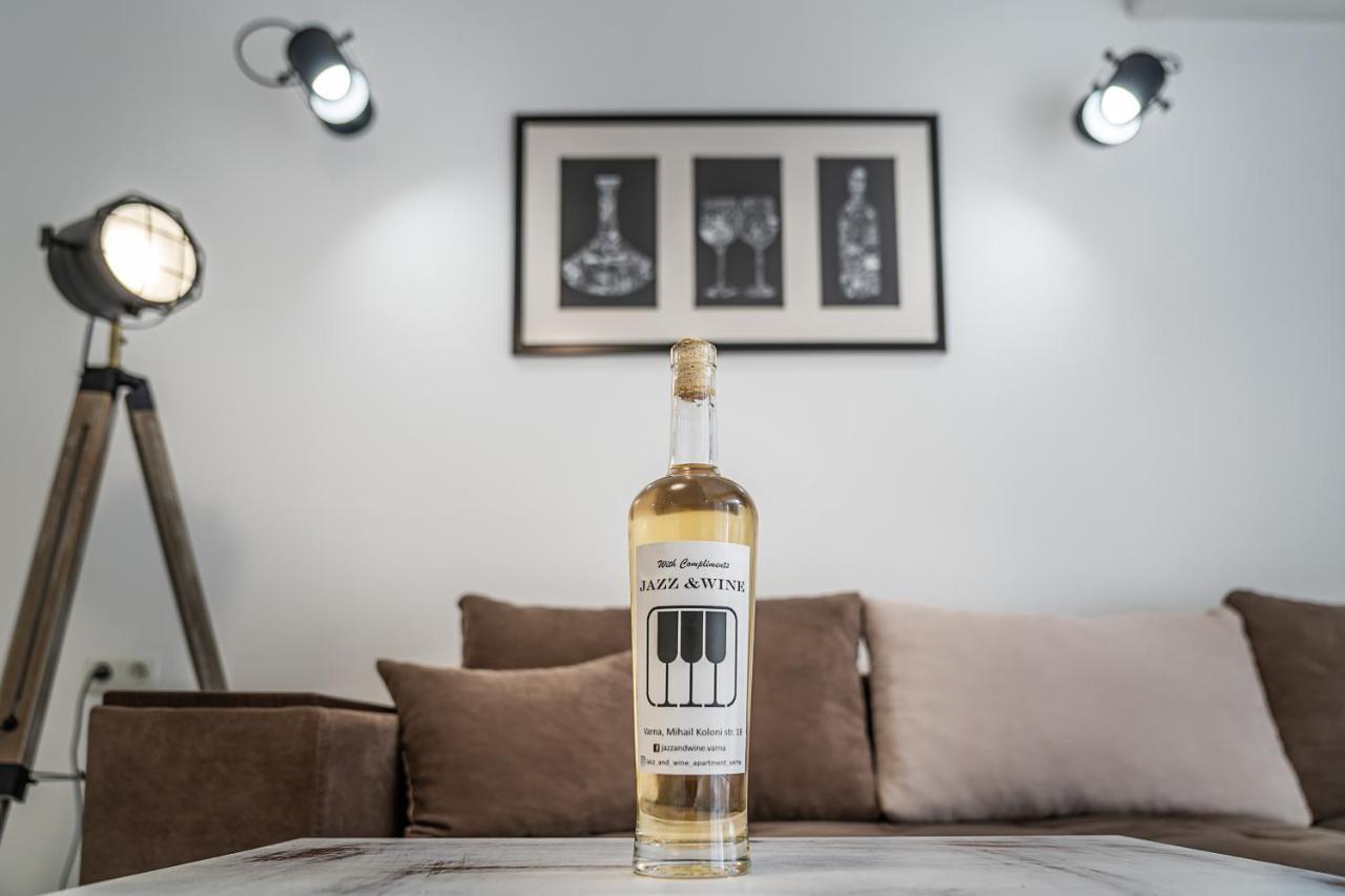 Jazz & Wine - Luxury Apartment By The Sea & Parking & Hbo & Netflix Варна Экстерьер фото