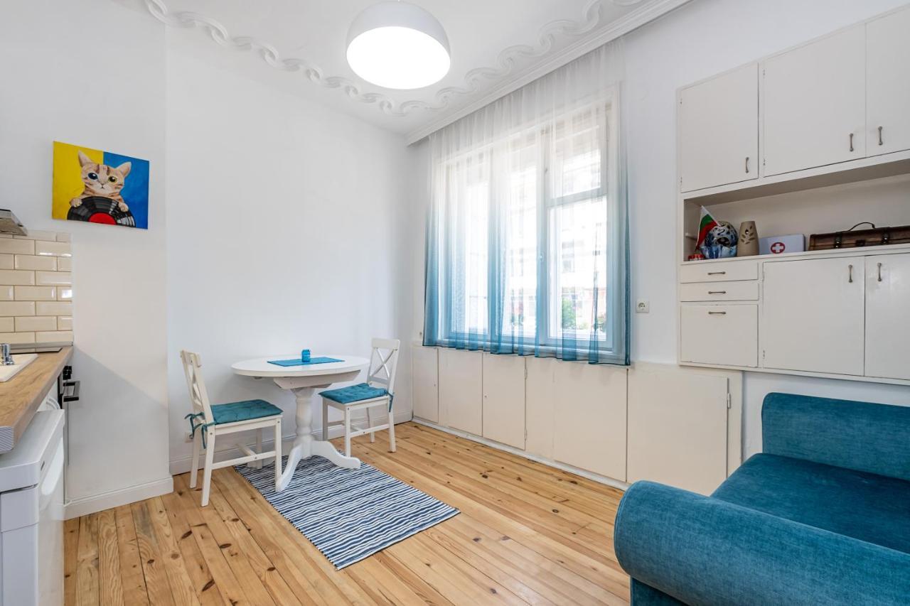 Jazz & Wine - Luxury Apartment By The Sea & Parking & Hbo & Netflix Варна Экстерьер фото